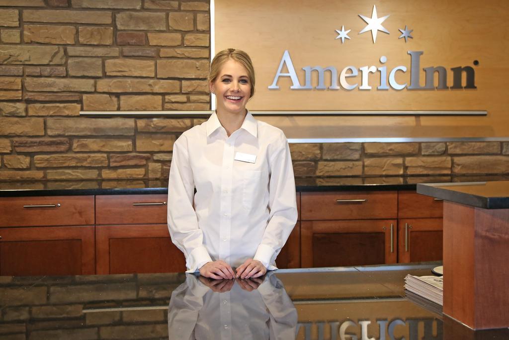 Americinn By Wyndham Уинона Экстерьер фото